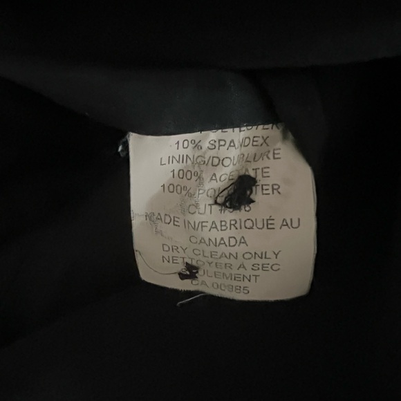 Holt Renfrew Studio Black Classic Trench Coat. Size 10. - Picture 7 of 8